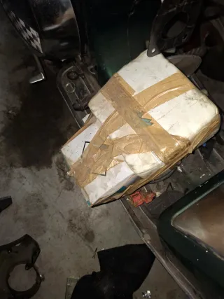 Vespa 200 Scooter Verde y Blanco