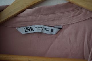 Camisa crop Zara – Talla S – Rosa