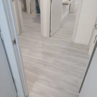 Instalación tarima flotante y vinílicos