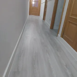 Instalación tarima flotante y vinílicos