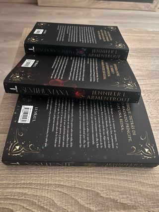 Semihumana (Wicked Trilogy) (Spanish Edition)