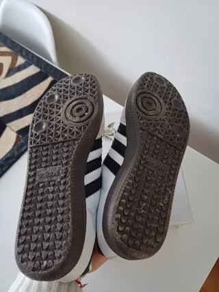 Adidas Samba Beige y Blanco