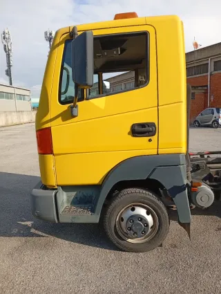 Carro attrezzi Nissan 100.000 km documentabili