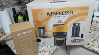 Cafetera Nespresso Vertuo Pop + Aeroccino 3