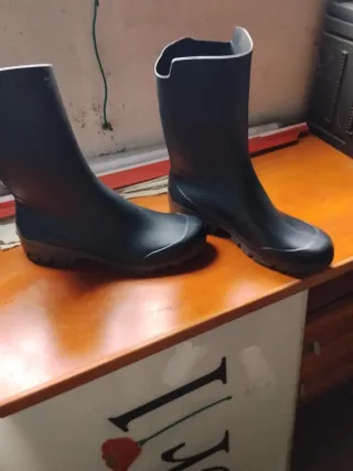 Botas de goma cortas