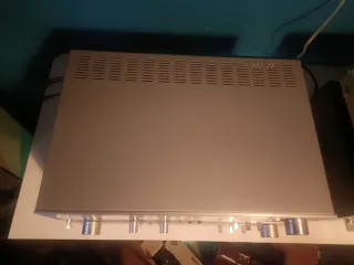 Amplificador y Sintonizador Grundig V1000 T1000