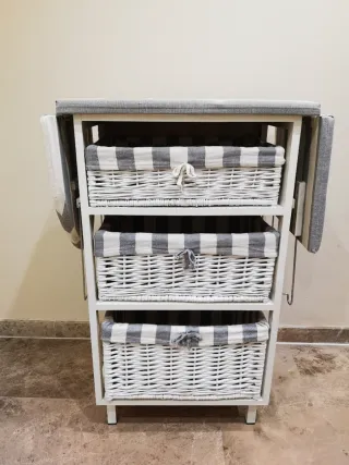 Mueble plancha tabla con cestas