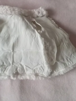 Abrigo Muñeca Nancy Famosa Blanco