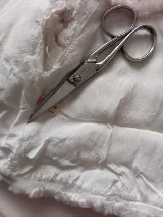 Abrigo Muñeca Nancy Famosa Blanco