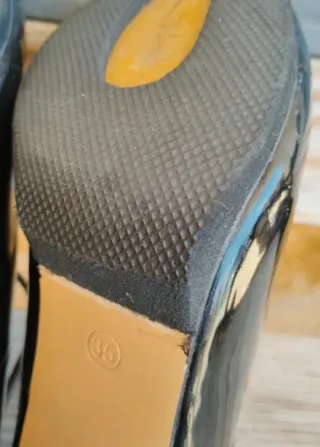 Zapatos pulsera charol negro Marypaz T.35