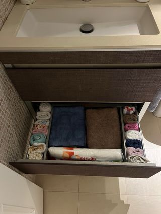 Conjunto Muebles Baño Marrón y Beig