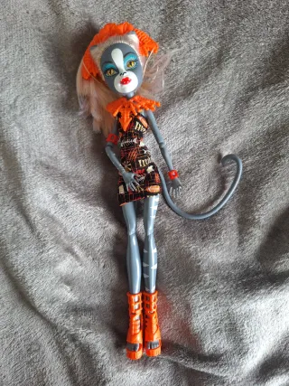 Monster High Meowlody Gato