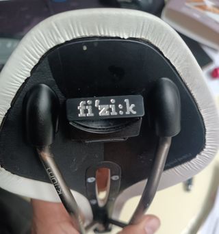 Fizik Antares R3 Sella Ciclismo Uomo Bianca