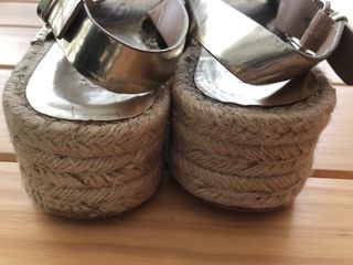 Sandalias Stradivarius esparto