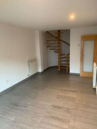 Ático en alquiler en Ruiseñores en Zaragoza