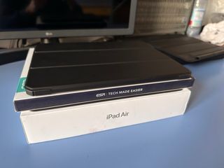 Ipad air 5ª Gen (M1) + apple pencil 2 + 2 cover