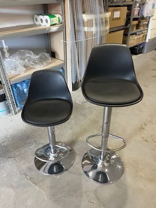 2 Taburetes Extensibles Negros