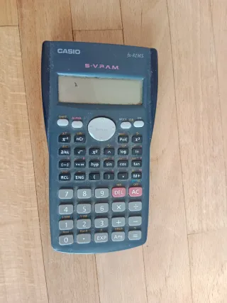 Calculadora Casio fx-82MS