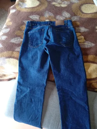 Pantalón vaquero hombre azul