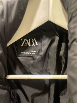Chaqueta Zara acolchada negra hombre