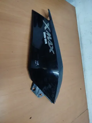 Lateral Derecha Yamaha Xmax 400 (2014-16)
