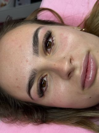 Extensiones de pestañas negras