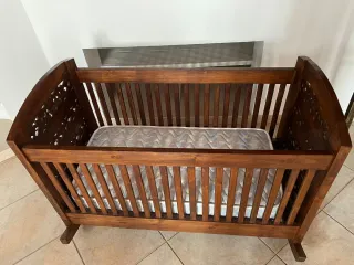 Cuna Mecedora Bebé Madera Tallada