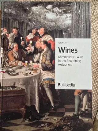 Se venden Bullipedia completa de vinos en Inglés.