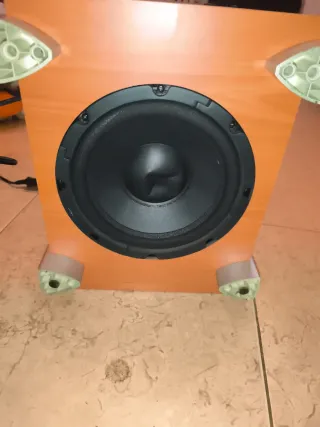 Subwoofer jbl sub 178
