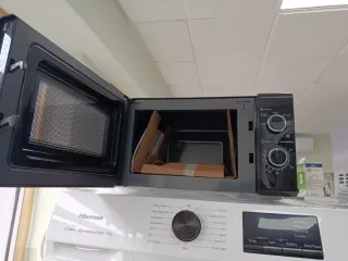 Microondas Ártica Negro