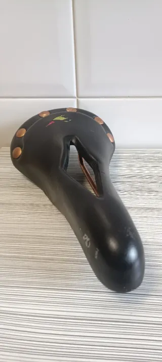 Sillín Selle San Marco Aero saddle.