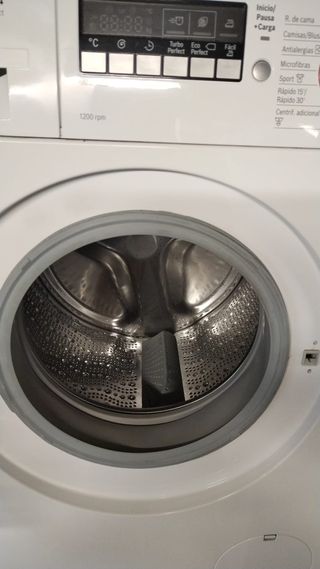 Lavadora Bosch Serie 4 VarioPerfect 8Kg