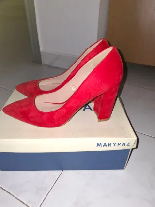 Zapatos de tacón MARYPAZ rojos talla 39