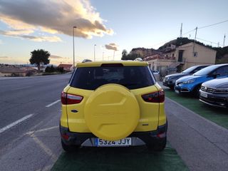 Ford EcoSport 2015