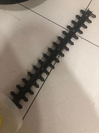 Cortasetos Eléctrico Amarillo