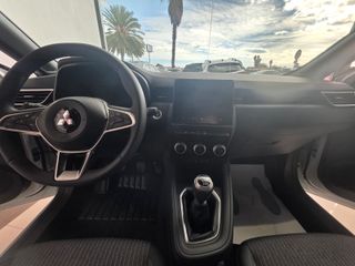 Mitsubishi Colt 2025