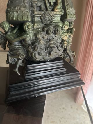 Figura Virgen de los Desamparados