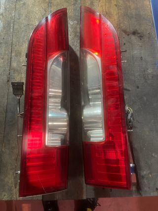 Pilotos Traseros Renault Master 2018