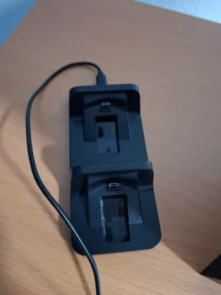 Consola PS4 (PlayStation 4) Negra + Base