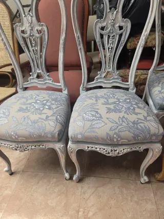 Sillón antiguo restaurado tela y madera