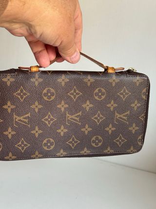 Louis Vuitton Monogram.