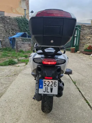 BMW C 650 GT 2016 con baúl