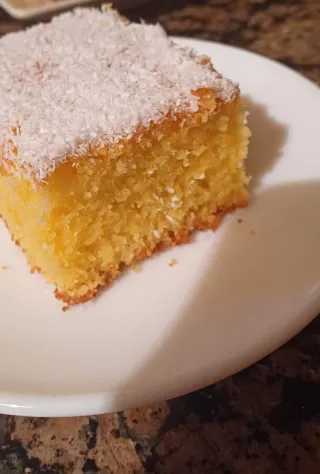 Basbousa casera limón y coco