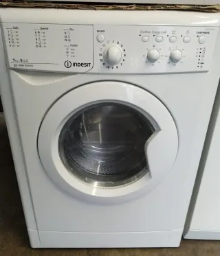 Lavadora Indesit 7kg lavado / 5kg secado