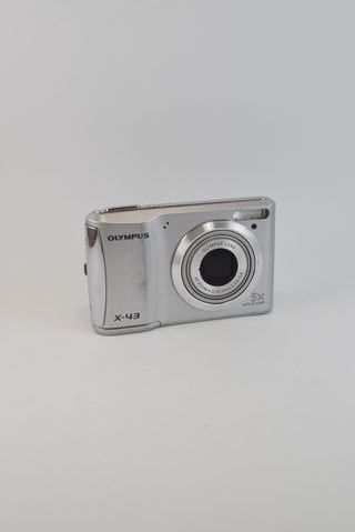 Cámara digital Olympus X-43 – 14 MP