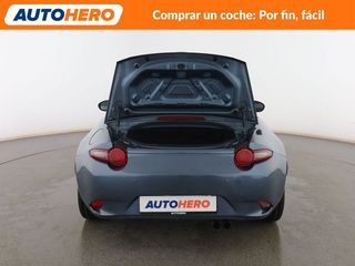 Mazda MX-5 1.5 Luxury