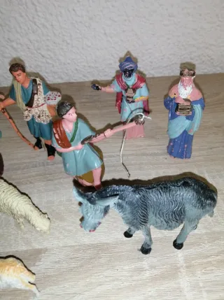 Lote Figuras Belén de Oliver