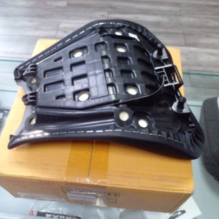 Asiento bajo KAWASAKI Negro (-20mm)