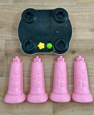 Mesa de actividades para bebé