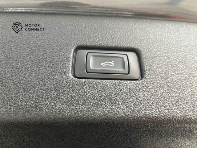 Audi Q8 60 TFSIe 340kW Black Line Pl quattro tip